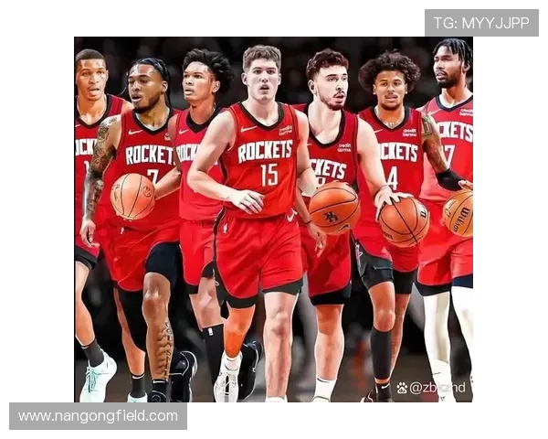 NBA季后赛格局骤变巨星表现引热议多队争冠形势愈发激烈