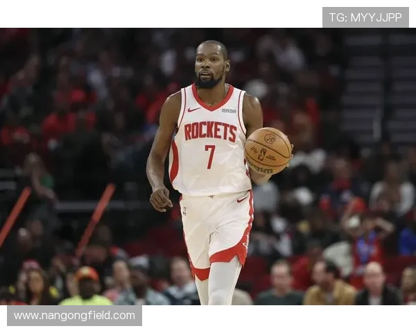 NBA季后赛激烈角逐詹姆斯与杜兰特再度对决揭开冠军之路新篇章